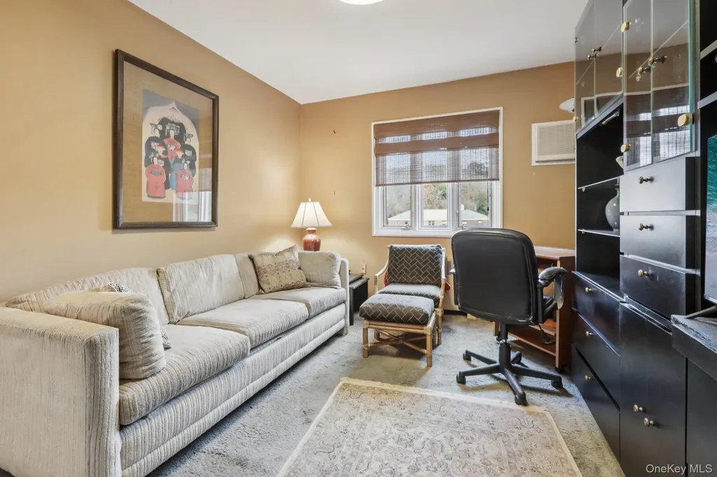 40 Lawrence Drive White Plains NY 10603