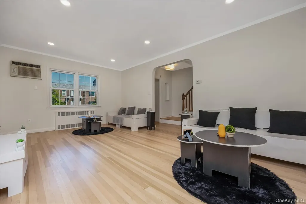 7334 174th Street Fresh Meadows NY 11366