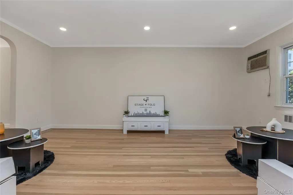 7334 174th Street Fresh Meadows NY 11366