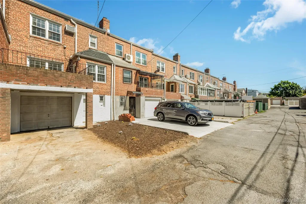 7334 174th Street Fresh Meadows NY 11366
