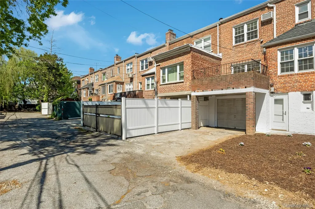 7334 174th Street Fresh Meadows NY 11366