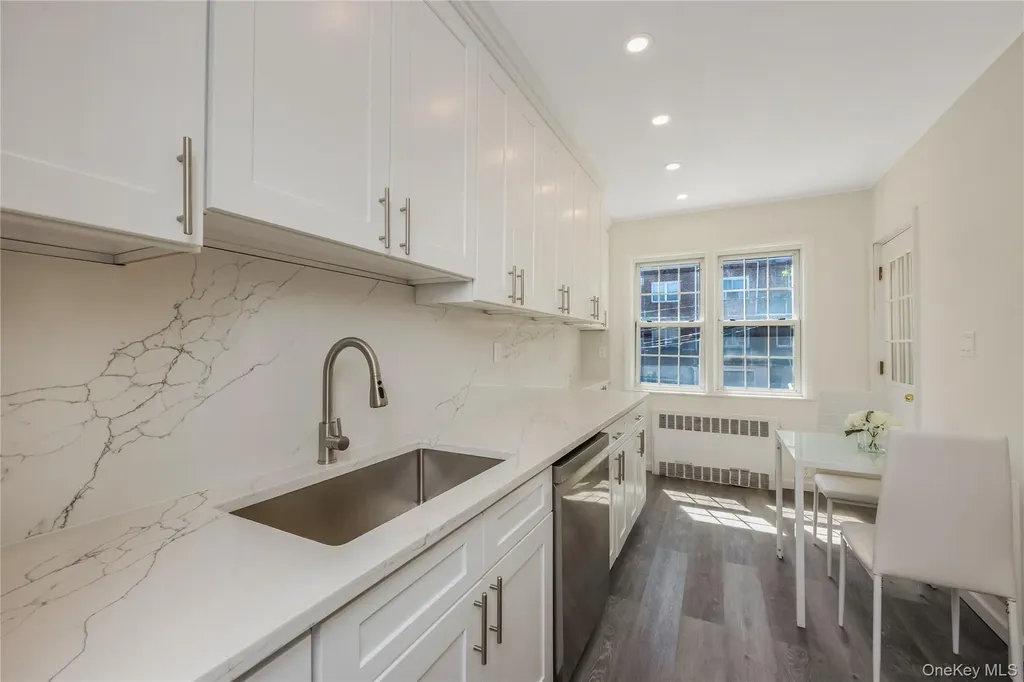 7334 174th Street Fresh Meadows NY 11366