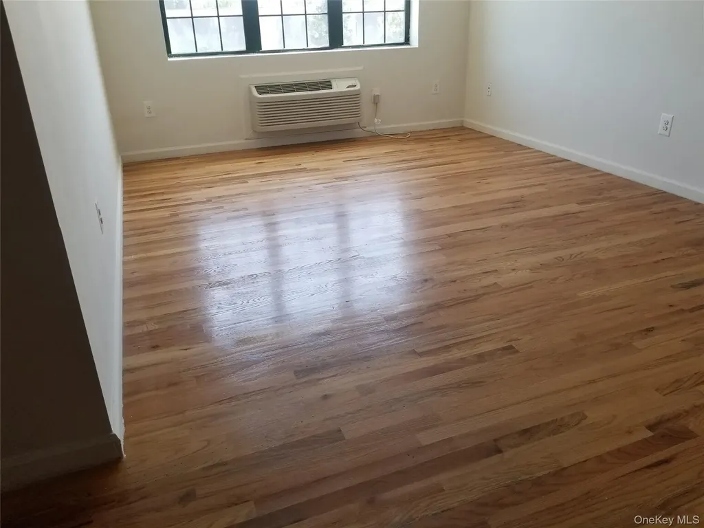 8820 Avenue J Brooklyn NY 11236