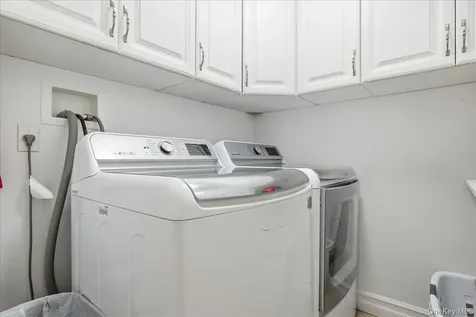 19 8th Street Hicksville NY 11801
