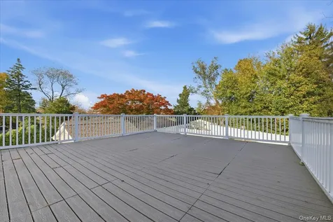 19 8th Street Hicksville NY 11801