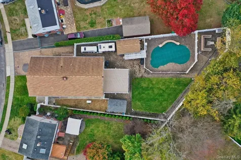 19 8th Street Hicksville NY 11801