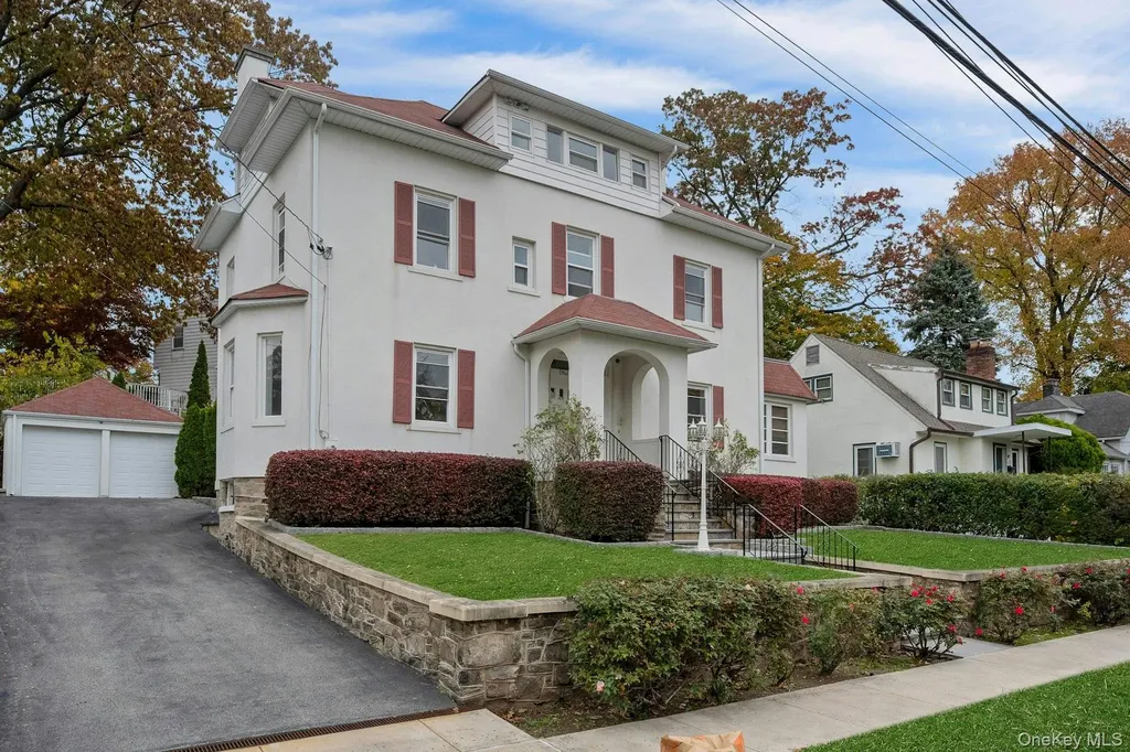193 Harmon Avenue New Rochelle NY 10801