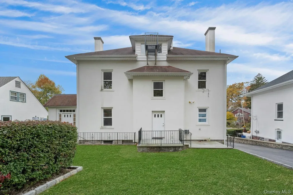 193 Harmon Avenue New Rochelle NY 10801