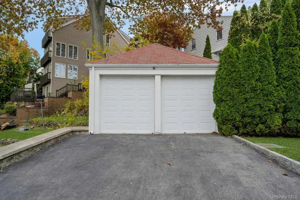 193 Harmon Avenue New Rochelle NY 10801