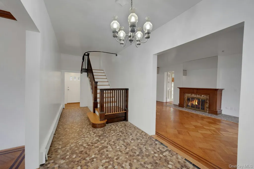 193 Harmon Avenue New Rochelle NY 10801