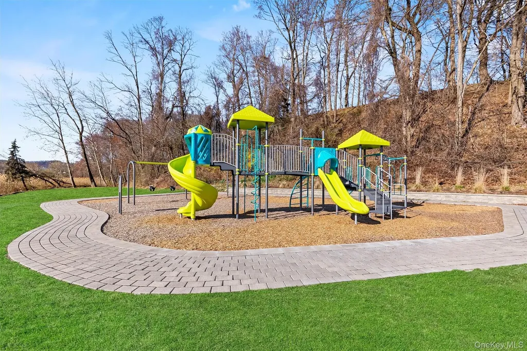 32 Ba Mar Drive Stony Point NY 10980