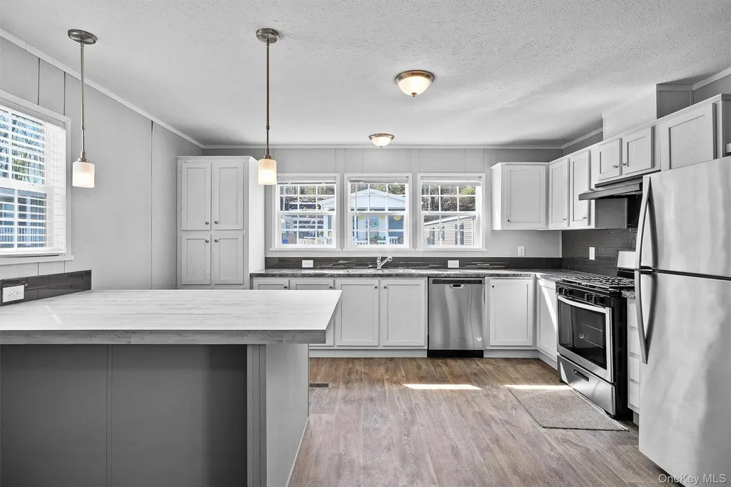 32 Ba Mar Drive Stony Point NY 10980