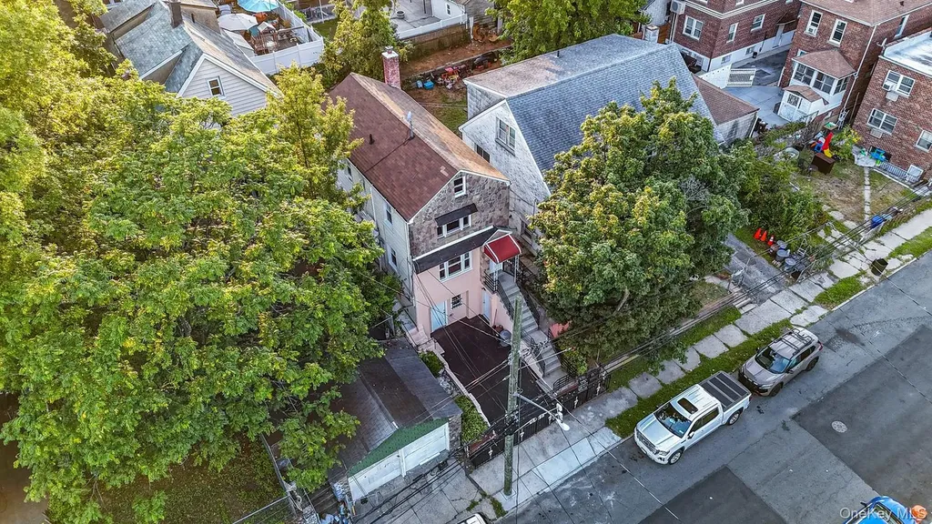 3965 Duryea Avenue Bronx NY 10466