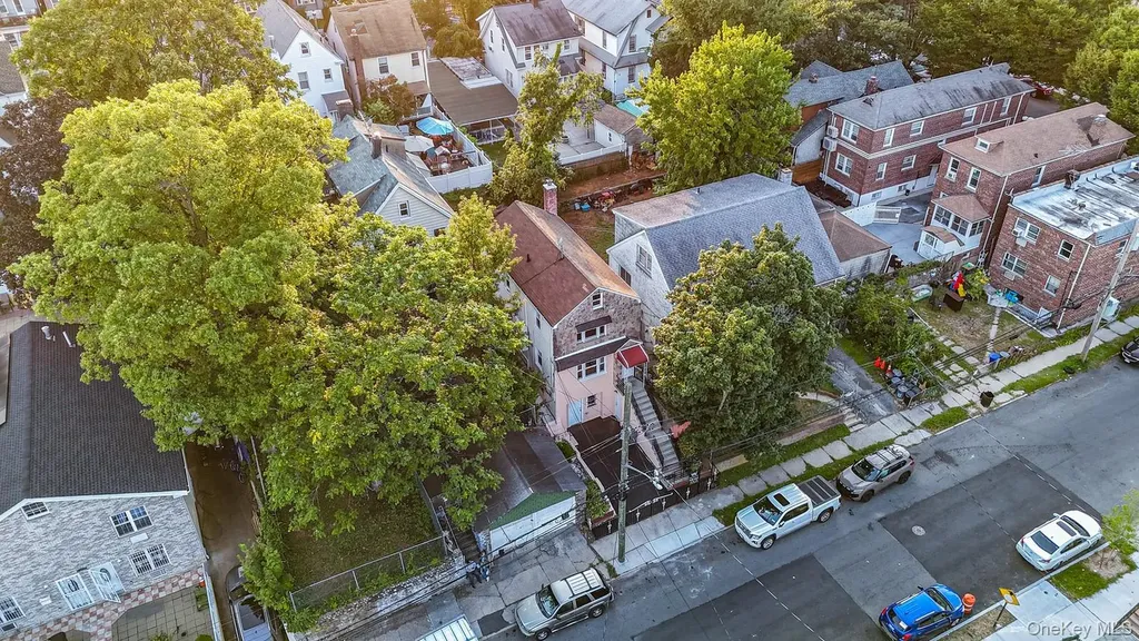 3965 Duryea Avenue Bronx NY 10466