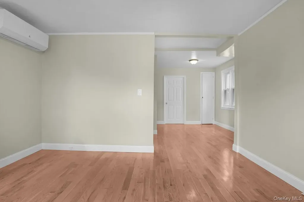 3965 Duryea Avenue Bronx NY 10466