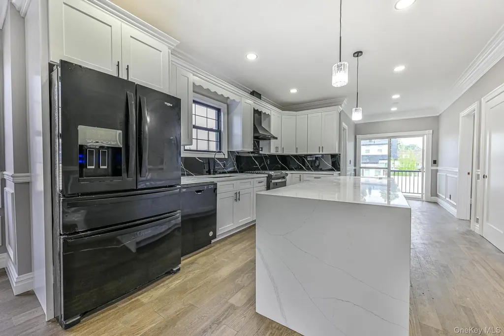 108 Bismark Avenue Valley Stream NY 11581