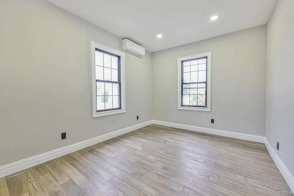 108 Bismark Avenue Valley Stream NY 11581
