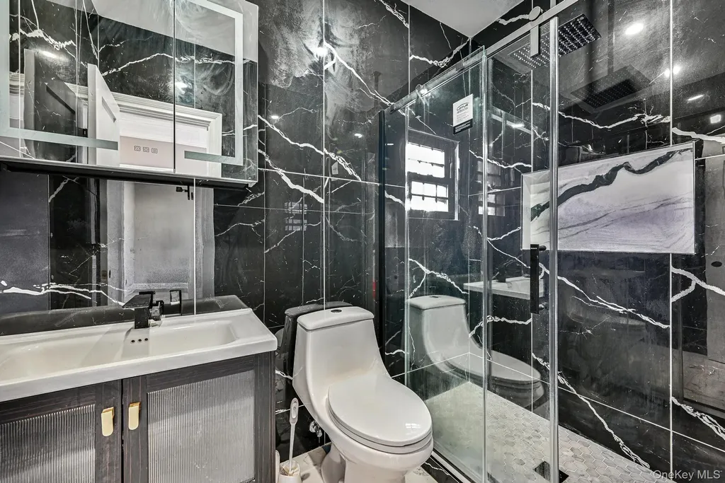 108 Bismark Avenue Valley Stream NY 11581