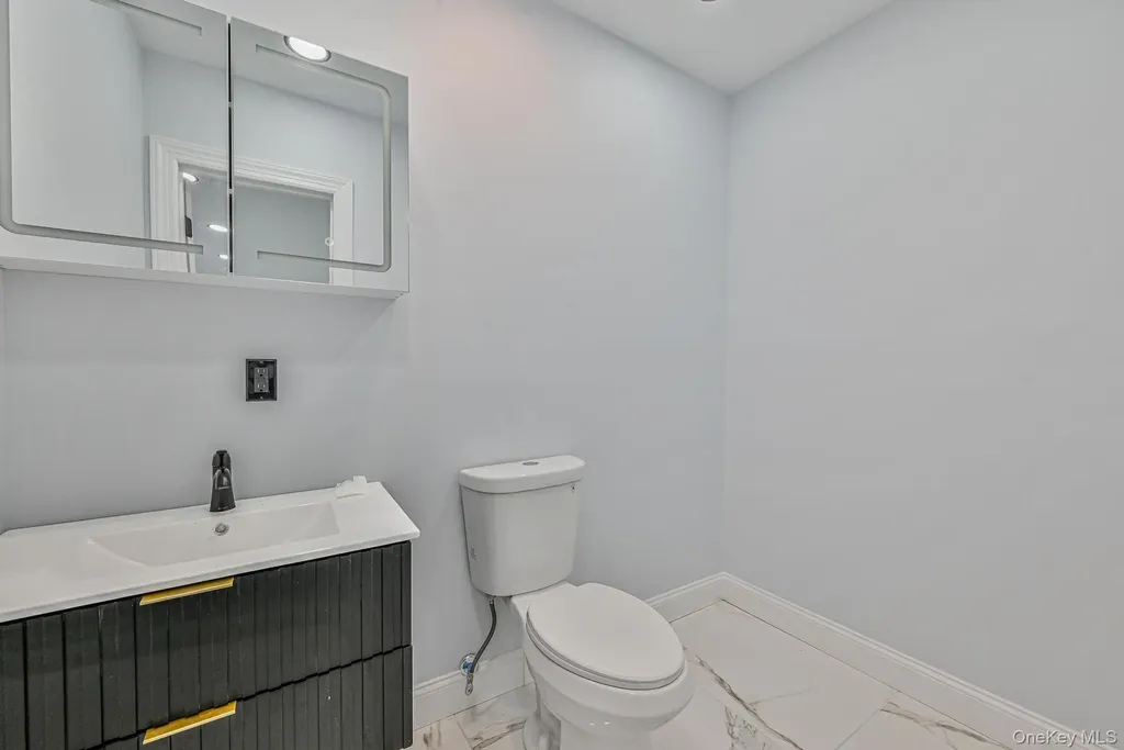108 Bismark Avenue Valley Stream NY 11581