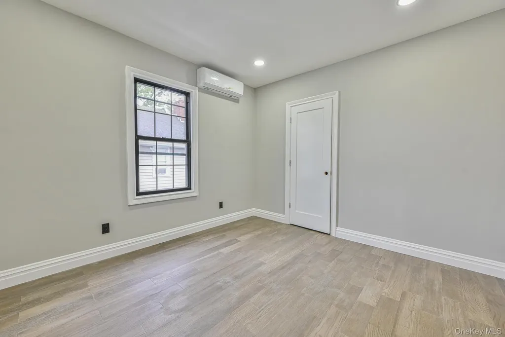 108 Bismark Avenue Valley Stream NY 11581