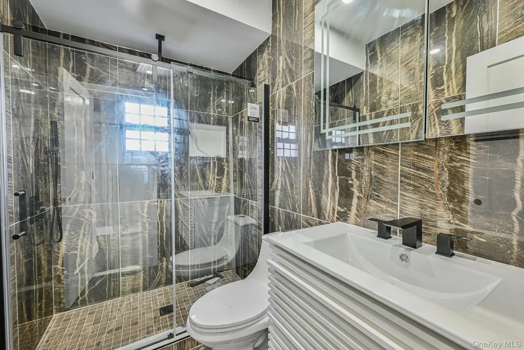 108 Bismark Avenue Valley Stream NY 11581