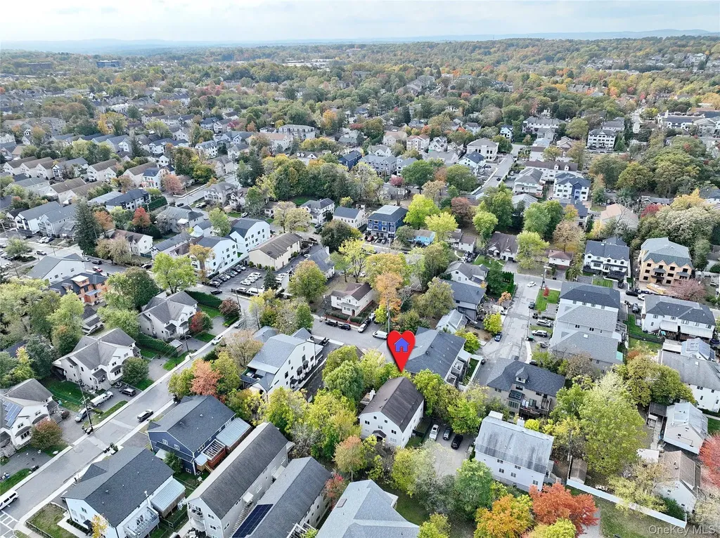 11 Laura Place Spring Valley NY 10977