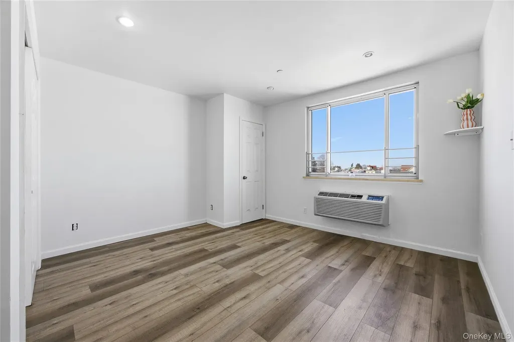 106-07 Northern Boulevard Corona NY 11368