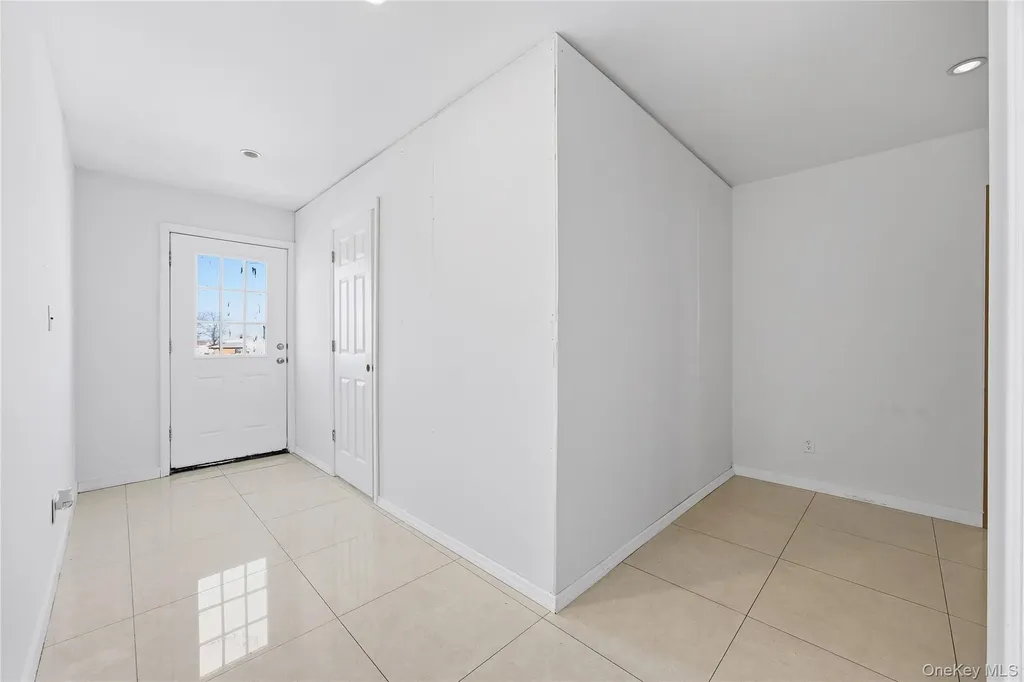 106-07 Northern Boulevard Corona NY 11368