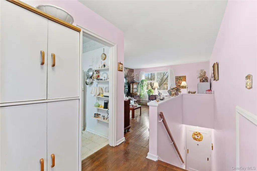 220-47 73rd Avenue Bayside NY 11364