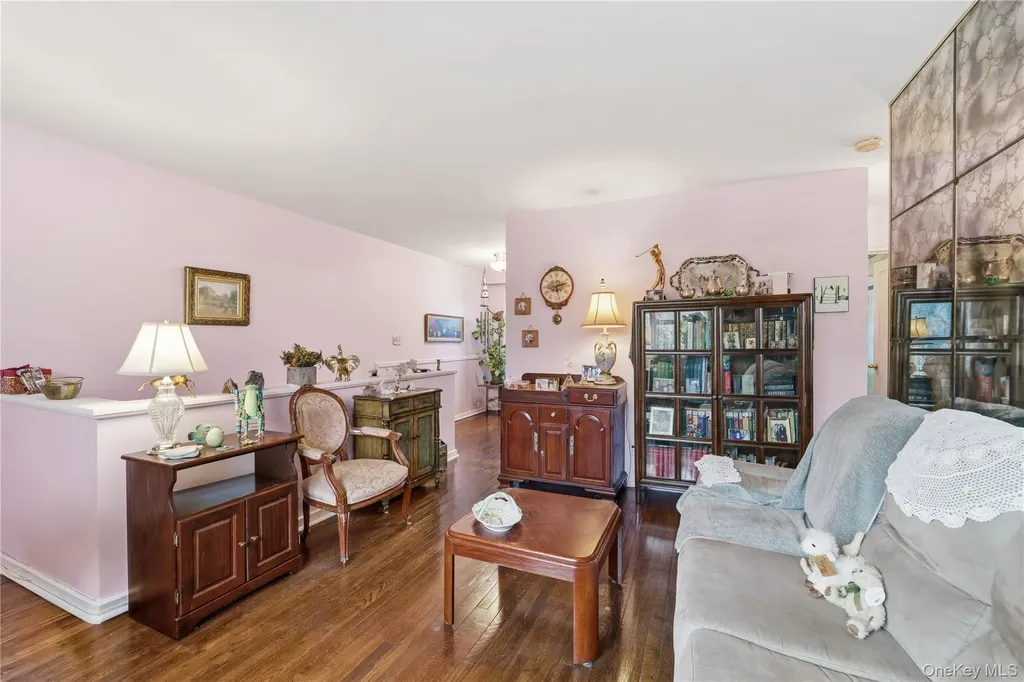 220-47 73rd Avenue Bayside NY 11364