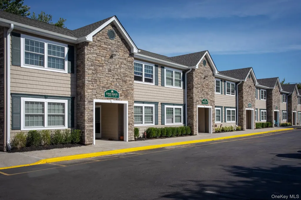 311 West Main Street Patchogue NY 11772
