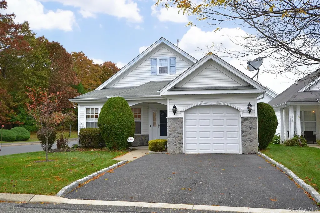 1 Philip Lane Middle Island NY 11953