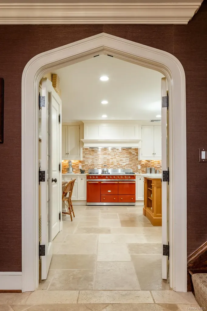 24 Homesdale Road Bronxville NY 10708