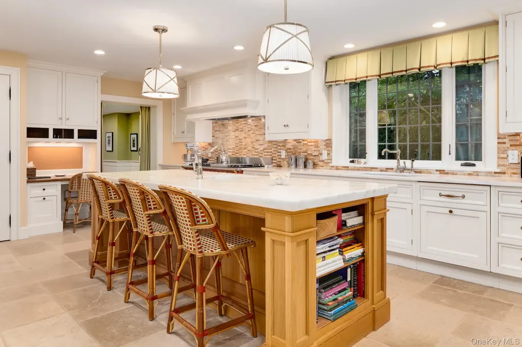 24 Homesdale Road Bronxville NY 10708
