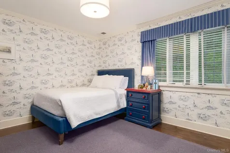 24 Homesdale Road Bronxville NY 10708