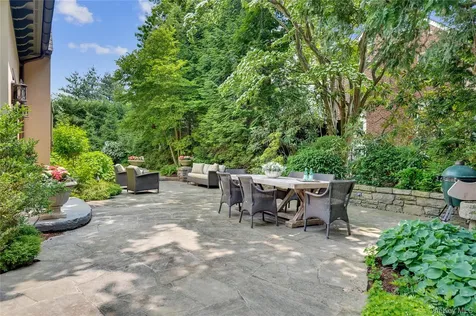 24 Homesdale Road Bronxville NY 10708