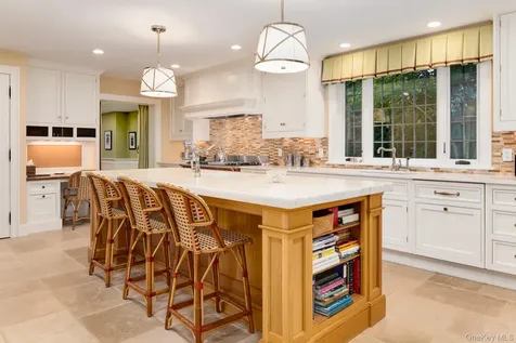 24 Homesdale Road Bronxville NY 10708