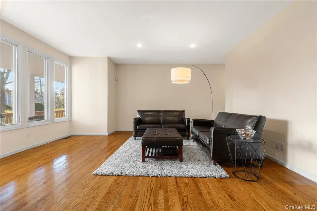 60 Haviland Lane White Plains NY 10605