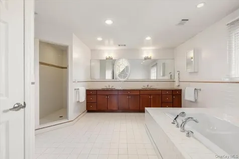 60 Haviland Lane White Plains NY 10605