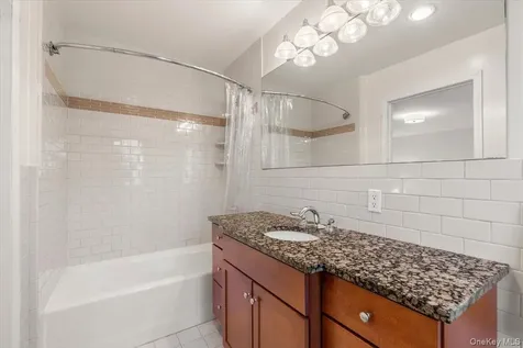 60 Haviland Lane White Plains NY 10605