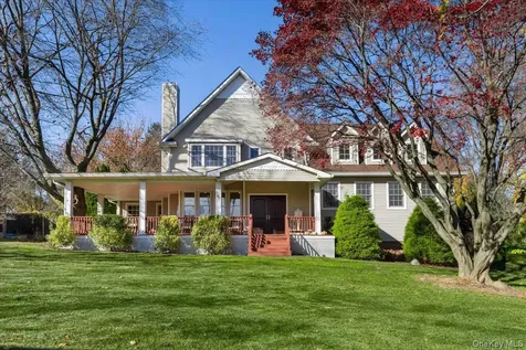 60 Haviland Lane White Plains NY 10605