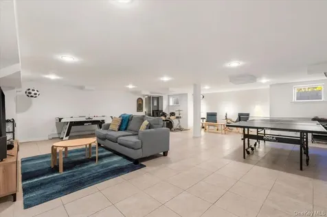 60 Haviland Lane White Plains NY 10605