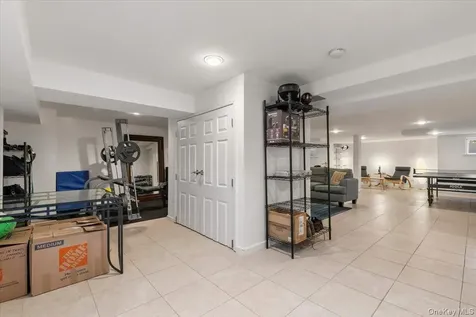 60 Haviland Lane White Plains NY 10605