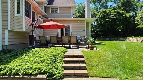 60 Haviland Lane White Plains NY 10605