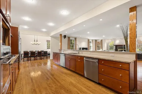 60 Haviland Lane White Plains NY 10605