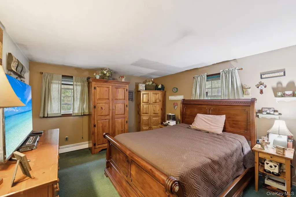 186 Jamaica Avenue Medford NY 11763