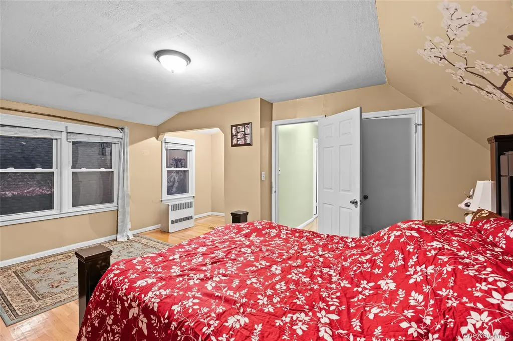 24612 86th Road Bellerose NY 11426