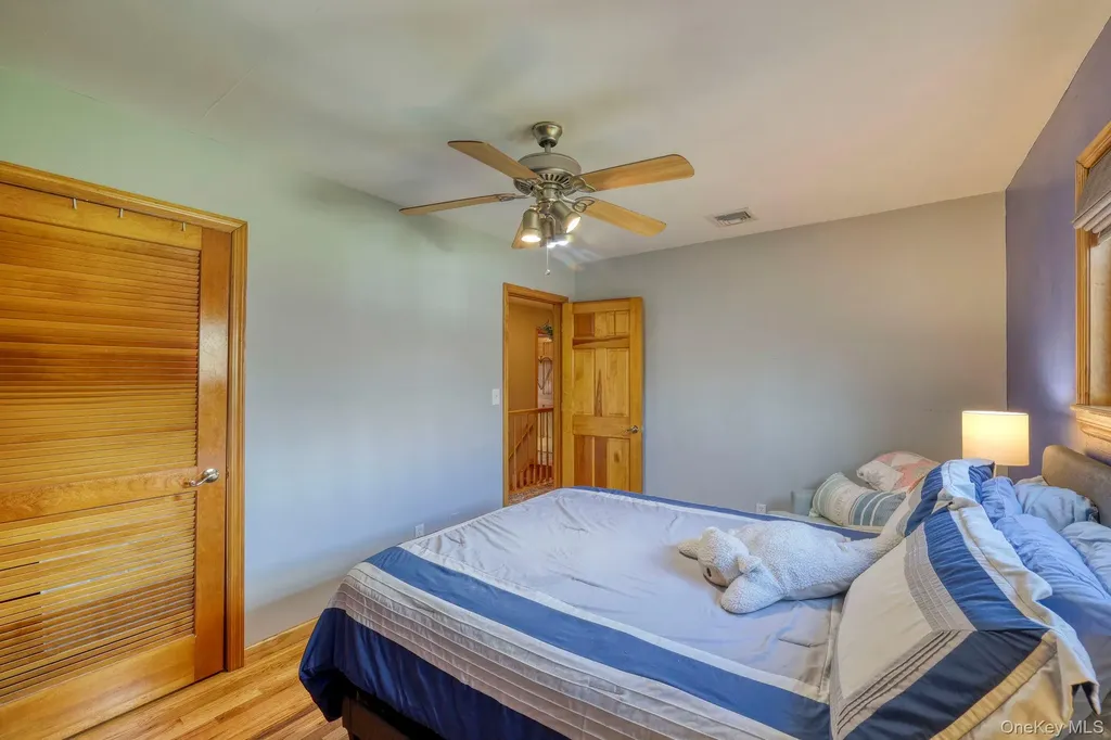 19 The Drive Westtown NY 10998