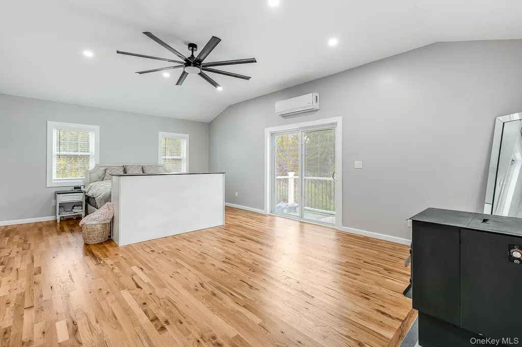 8 Robert Road Poughkeepsie NY 12603