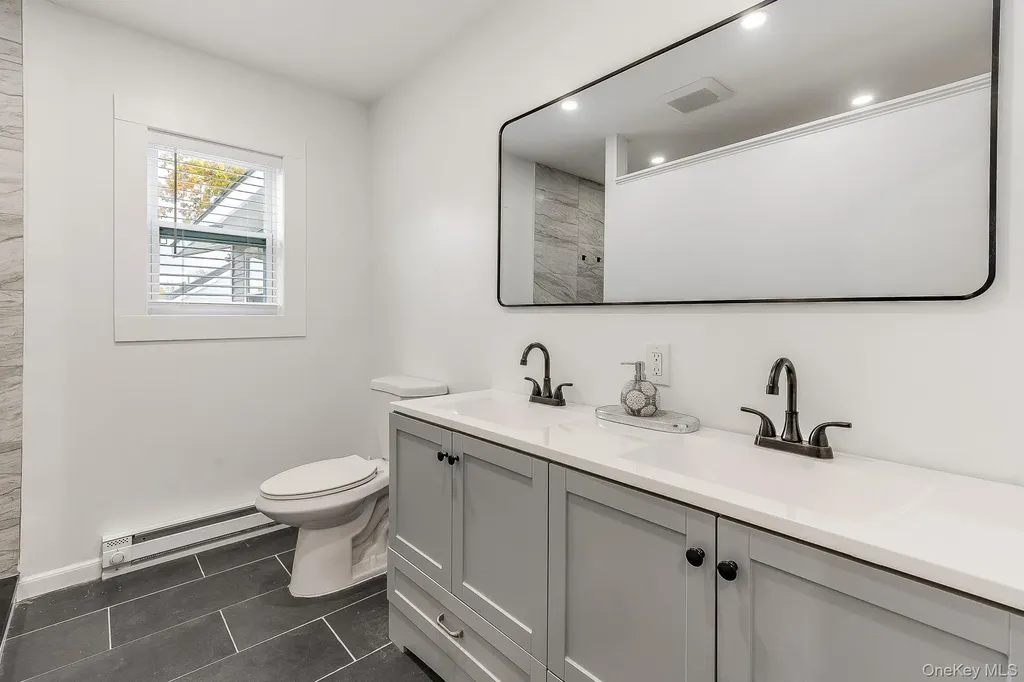 8 Robert Road Poughkeepsie NY 12603